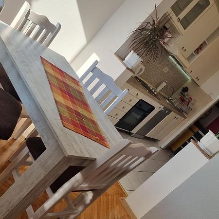 Risto Apartment 斯科普里 外观 照片