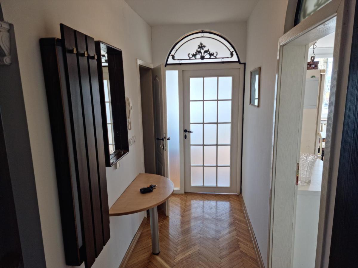 Risto Apartment 斯科普里 外观 照片