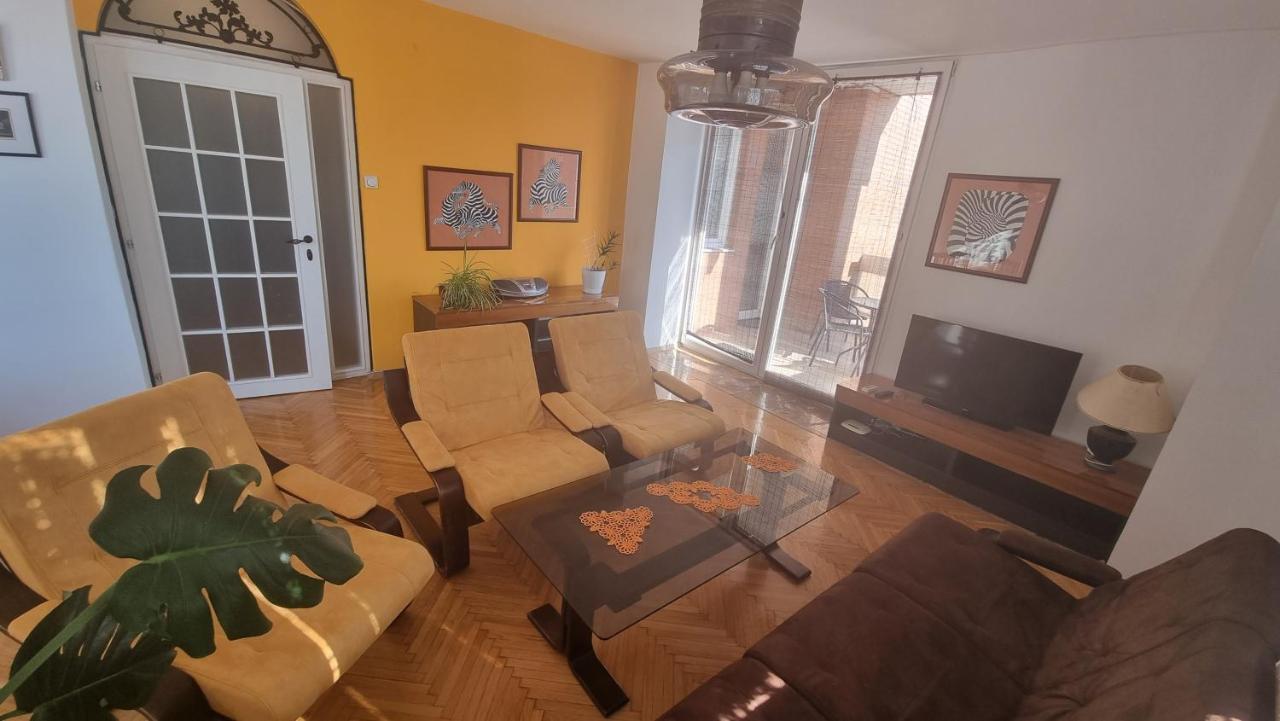 Risto Apartment 斯科普里 外观 照片